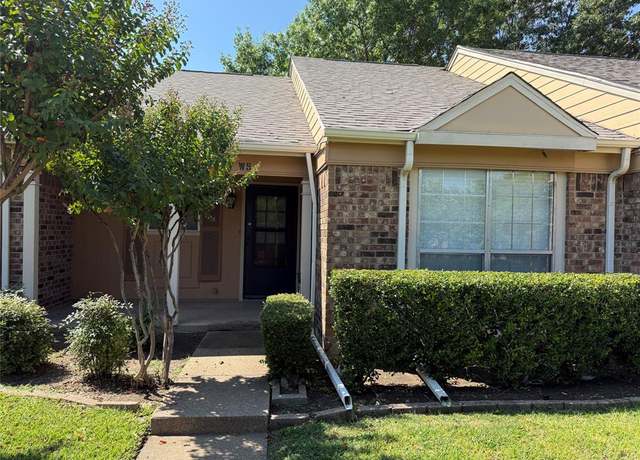Property at 2500 E Park Blvd Unit W5, Plano, TX 75074, 1 bed, 1.5 baths