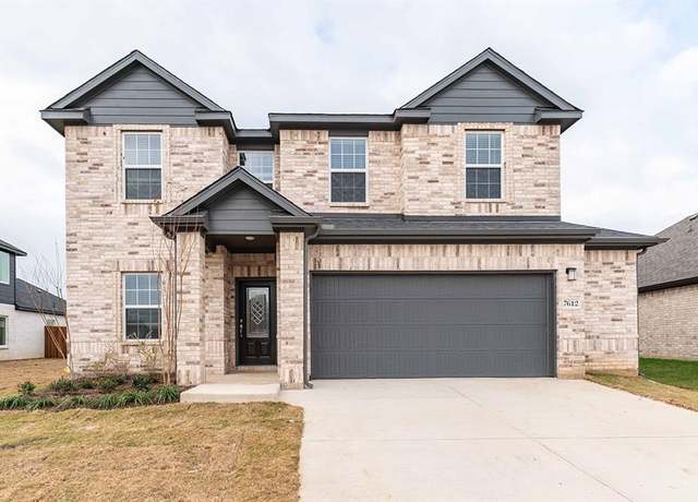 Property at 7612 Santolina Dr, Denton, TX 76226, 4 beds, 2.5 baths