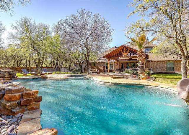 Property at 6716 Sea Turtle Way, Fort Worth, TX 76135, 4 beds, 3.5 baths