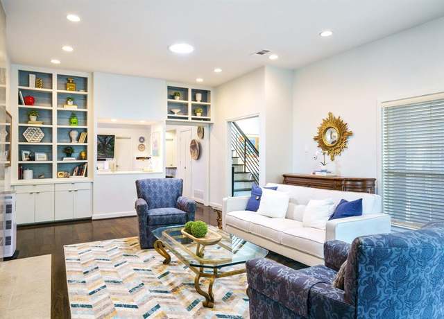 Property at 6917 Windy Ridge Dr, Dallas, TX 75248, 5 beds, 4.5 baths