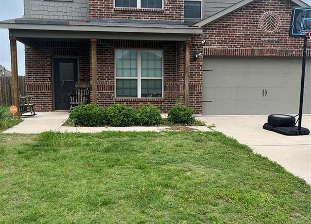 Property at 1828 Brooklyn St, Crowley, TX 76036, 4 beds, 2.5 baths