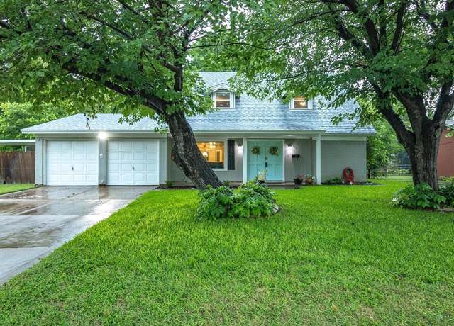 Property at 536 Nathan St, Burleson, TX 76028, 4 beds, 2 baths