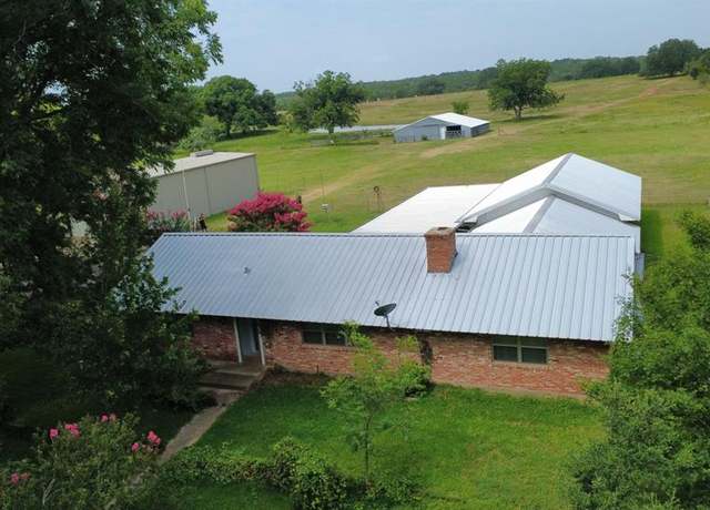 Property at 233 County Road 3630, Clifton, TX 76634, 3 beds, 3 baths
