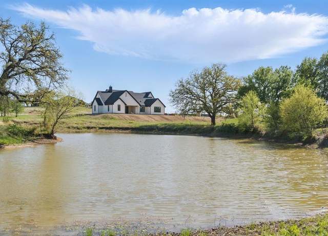 Property at 178 PR 4590, Boyd, TX 76023, 4 beds, 3 baths