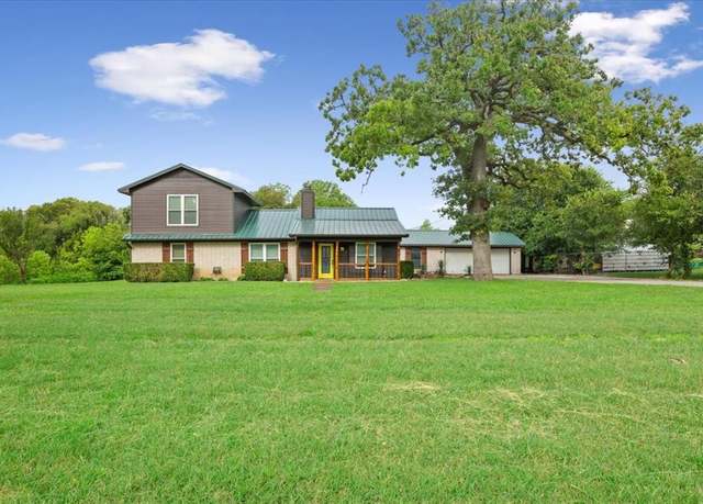 Property at 103 Spring Oak St, Lacy Lakeview, TX 76705, 3 beds, 2 baths
