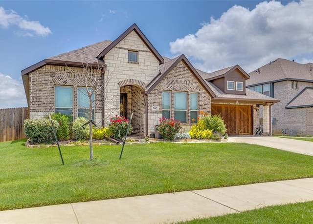 Property at 2602 Geer Ln, Mansfield, TX 76063, 4 beds, 2.5 baths