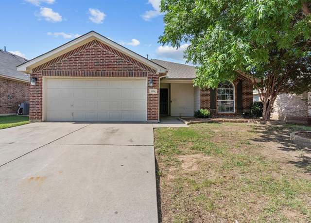 Property at 1224 Roping Reins Way, Fort Worth, TX 76052, 3 beds, 2 baths