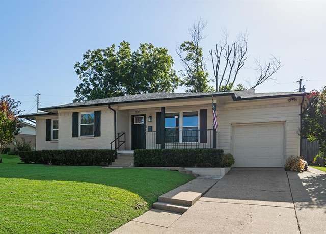 Property at 805 Jackson St, Rockwall, TX 75087, 3 beds, 2 baths