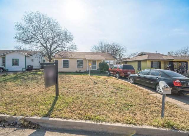 Property at 4208 Forbes St, Fort Worth, TX 76105, 3 beds, 1 bath