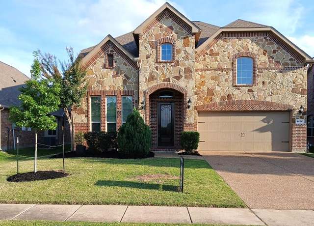 Property at 4424 Overton Dr, Plano, TX 75074, 4 beds, 3.5 baths