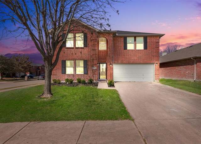 Property at 13119 Cleburne Dr, Frisco, TX 75035, 4 beds, 2.5 baths