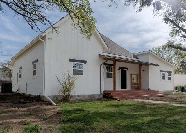 Property at 420 W Graham St, Godley, TX 76033, 3 beds, 2.5 baths