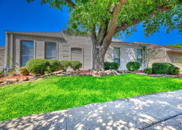 Property at 433 Tall Oaks Ln, Richardson, TX 75081, 3 beds, 2 baths