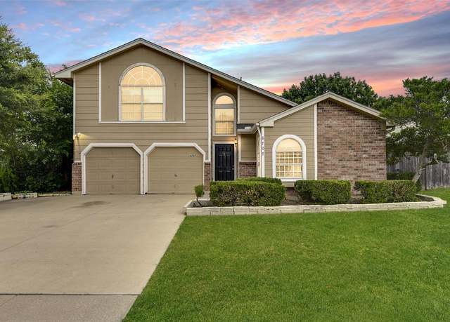 Property at 6707 Copperwood Ct, Arlington, TX 76001, 4 beds, 3 baths
