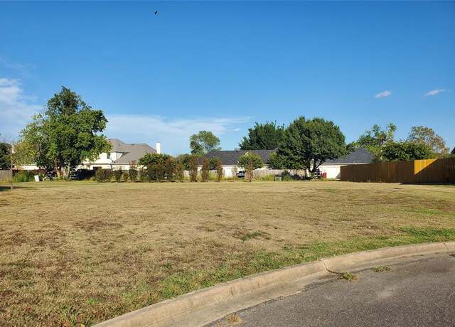 Property at TBD E Saint Andrews Ct, Bonham, TX 75418