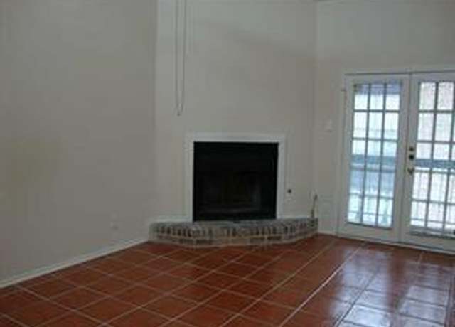 Property at 7525 Holly Hill Dr #32, Dallas, TX 75231, 1 bed, 1 bath