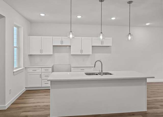 Property at 9565 Thorncrown Ln, Fort Worth, TX 76179, 3 beds, 2.5 baths