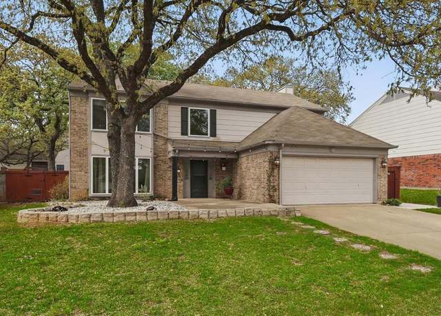 Property at 6861 Moss Ln, North Richland Hills, TX 76182, 4 beds, 2.5 baths