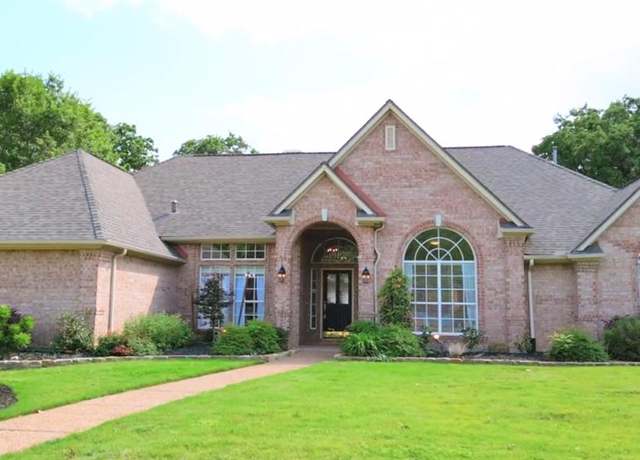 Property at 1412 Stone Lakes Dr, Southlake, TX 76092, 4 beds, 2.5 baths