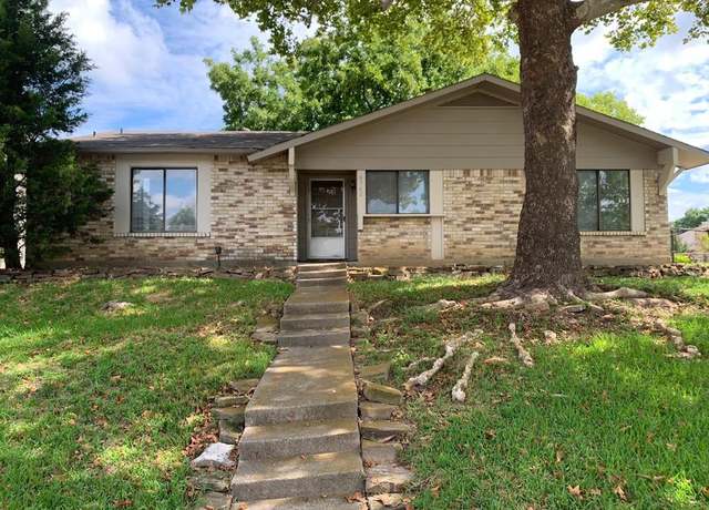 Property at 4742 Cliffwood Dr, Garland, TX 75043, 3 beds, 2 baths