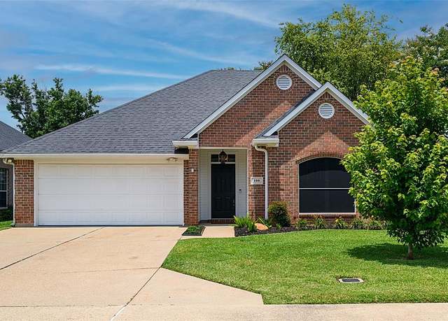 Property at 108 Arbor Ln, Shreveport, LA 71115, 3 beds, 2 baths