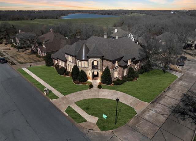 Property at 2909 Canyon Creek Dr, Sherman, TX 75092, 4 beds, 3.5 baths