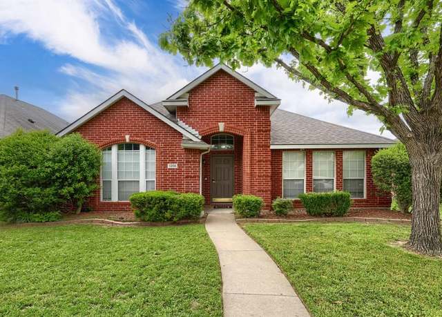 Property at 1206 Heather Brook Dr, Allen, TX 75002, 4 beds, 3 baths
