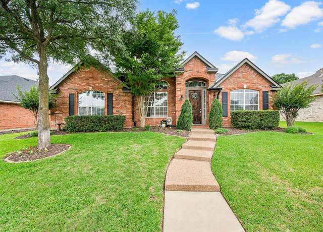 Property at 1820 Lacey Oak Ln, Keller, TX 76248, 4 beds, 2 baths
