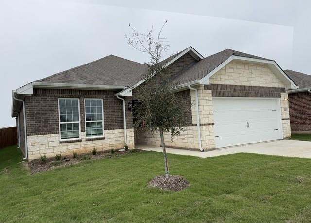 Property at 18081 County Road 4001, Mabank, TX 75147, 3 beds, 2 baths