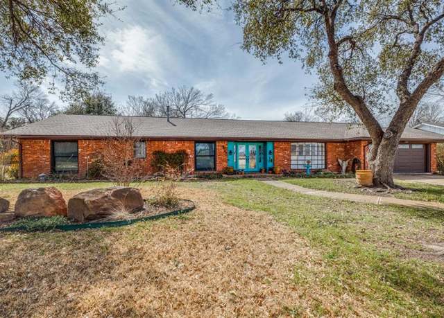 Property at 6049 Wimbleton Way, Fort Worth, TX 76133, 4 beds, 2.5 baths
