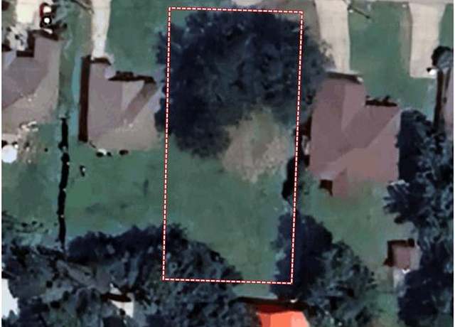 Property at 704 E 6th St, Bonham, TX 75418