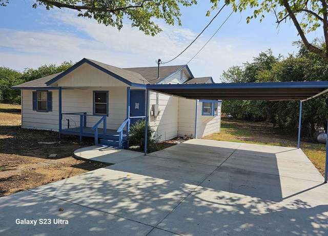Property at 307 W Hickory Ln, Weatherford, TX 76086, 2 beds, 1 bath