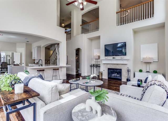 Property at 6901 Medallion Dr, Plano, TX 75024, 4 beds, 3.5 baths