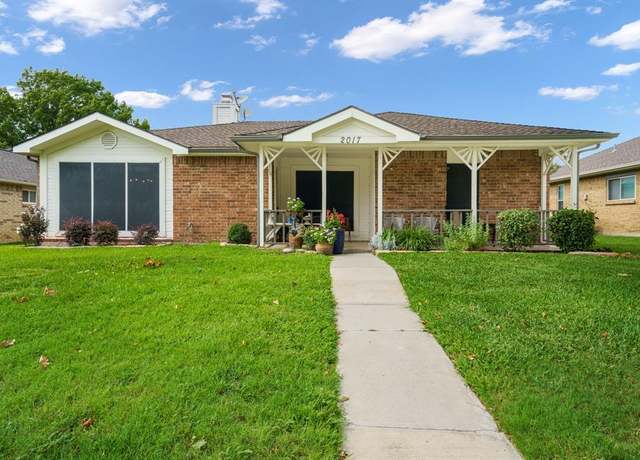 Property at 2017 Stein Way, Carrollton, TX 75007, 3 beds, 2 baths
