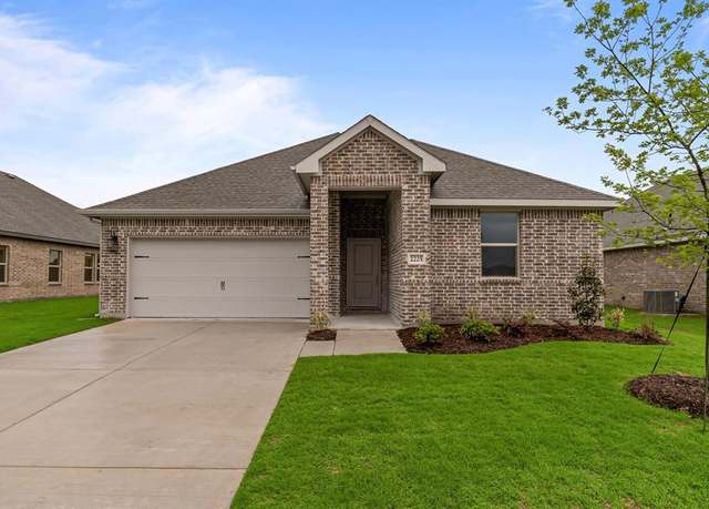 Property at 2225 Maple Ridge Dr, Van Alstyne, TX 75495, 4 beds, 2 baths