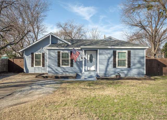 Property at 7113 Maple Park Dr, Richland Hills, TX 76118, 3 beds, 2 baths