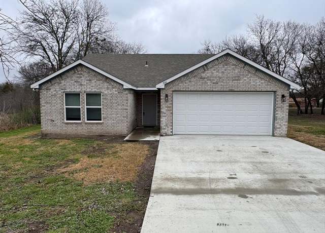 Property at 206 White St, Italy, TX 76651, 3 beds, 2 baths