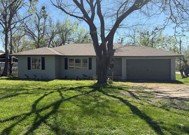Property at 612 E 8th St, Kemp, TX 75143, 3 beds, 1.5 baths