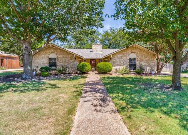 Property at 505 Cassandra St, Howe, TX 75459, 3 beds, 2 baths