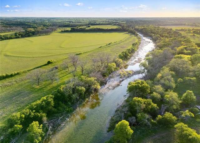 Property at 85 ac. Tract 3 New Windsor Pkwy, Mcgregor, TX 76657