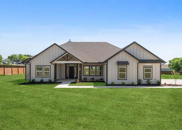 Property at 1005 Don Eve Ct, Azle, TX 76020, 4 beds, 2.5 baths