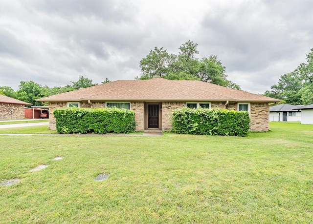 Property at 2006 Cornwall Ln, Sachse, TX 75048, 3 beds, 2 baths