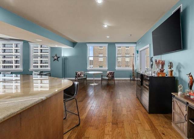 Property at 411 W 7th St #806, Fort Worth, TX 76102, 2 beds, 2 baths