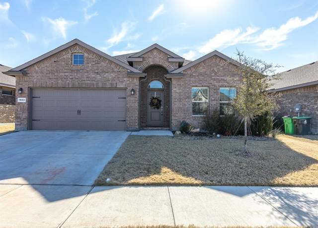 Property at 1833 Chamaeleon Dr, Haslet, TX 76052, 4 beds, 2 baths