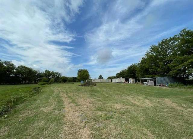 homes with land for sale in terrell tx