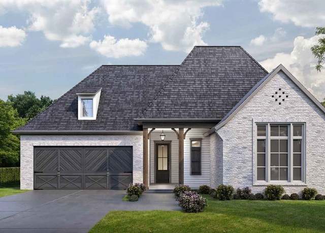 Property at 2433 Handley Dr, Fort Worth, TX 76112, 4 beds, 2 baths