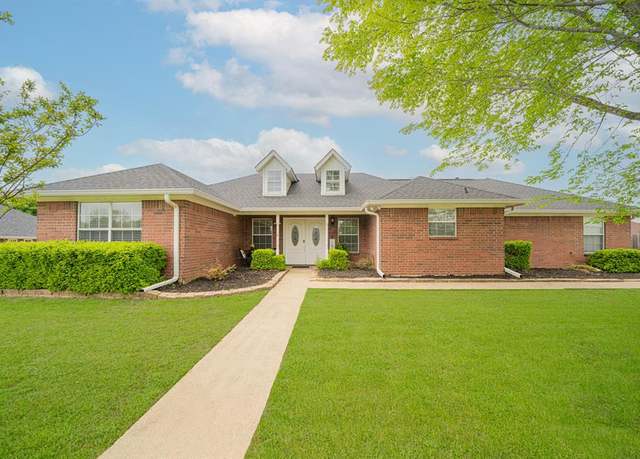 Property at 2707 Silver Spring Trl, Mount Pleasant, TX 75455, 3 beds, 2 baths
