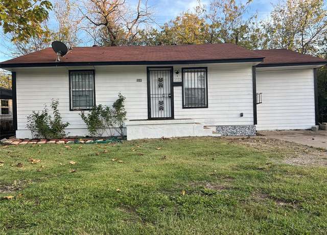 Property at 2722 Locust Ave, Dallas, TX 75216, 3 beds, 1.5 baths