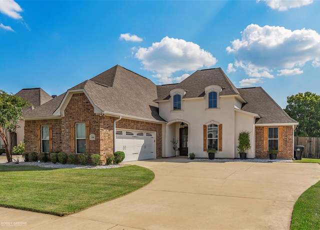 Property at 104 St Andrews Ln, Benton, LA 71006, 3 beds, 2 baths