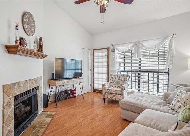 Property at 4800 W Lovers Ln #519, Dallas, TX 75209, 2 beds, 2 baths